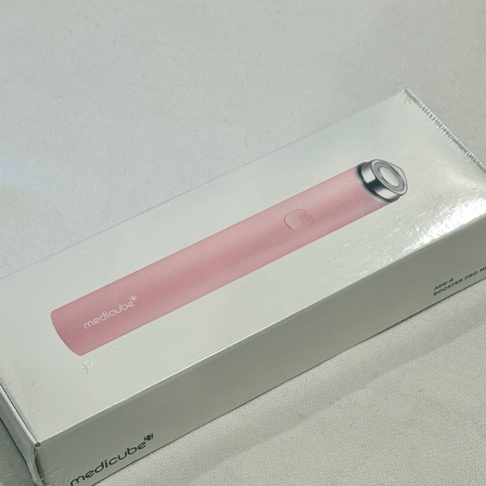 Medicube Age-R Booster Pro Mini Device